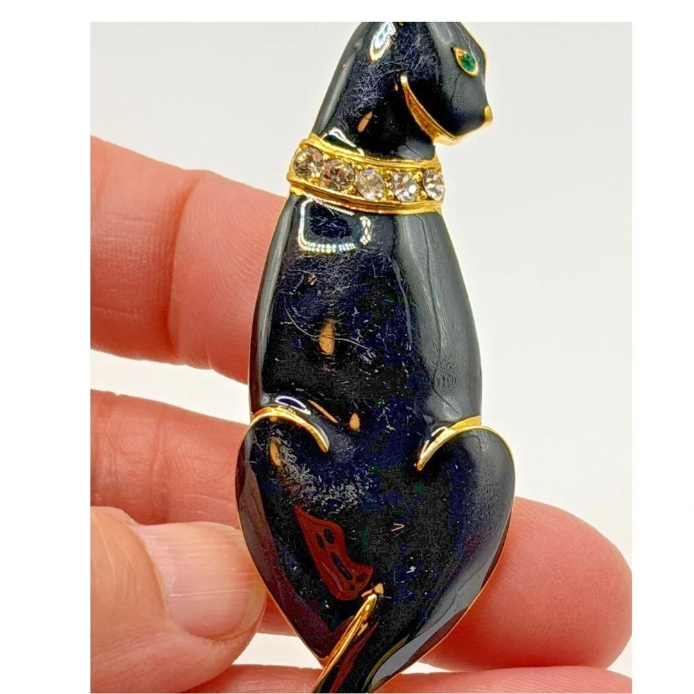 Vtg Trifari Black Enamel Cat‎ Brooch Gold Tone Rhinestone Collar Green Eye Pin
